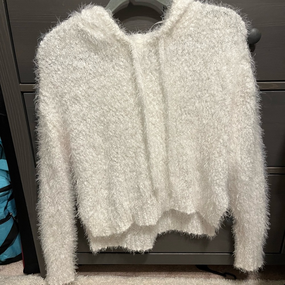 Fluffy White Sweatshirt
